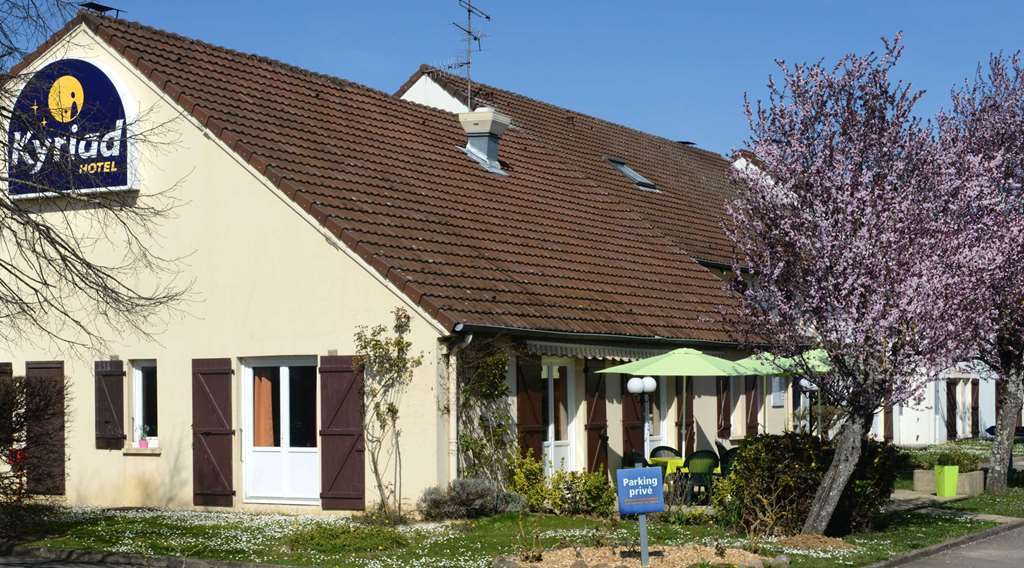 Kyriad Caen Sud Иф Экстерьер фото